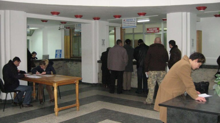 ȘTIRILE AMIEZII: Instituțiile vasluiene și firmele private au acum un nou mijloc de plată electronic