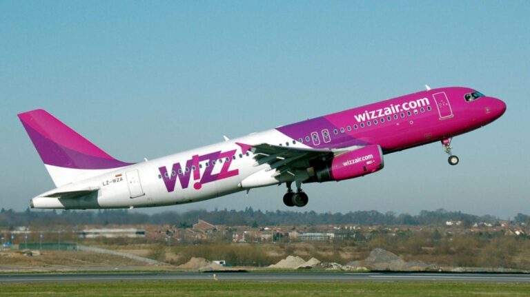 Aeronavele Wizz Air sunt sterilizate în proporție de 99,7%, anunță conducerea companiei