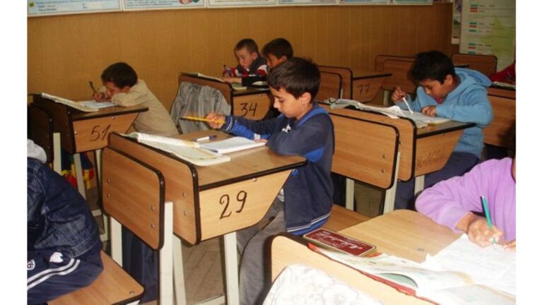 Aveți copii la școlile din județul Vaslui? Iată noile reguli care se aplică din toamnă!