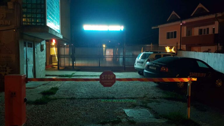 Lagărul comunist din centrul Vasluiului, locatarii „torturați” cu firmă luminoasă!