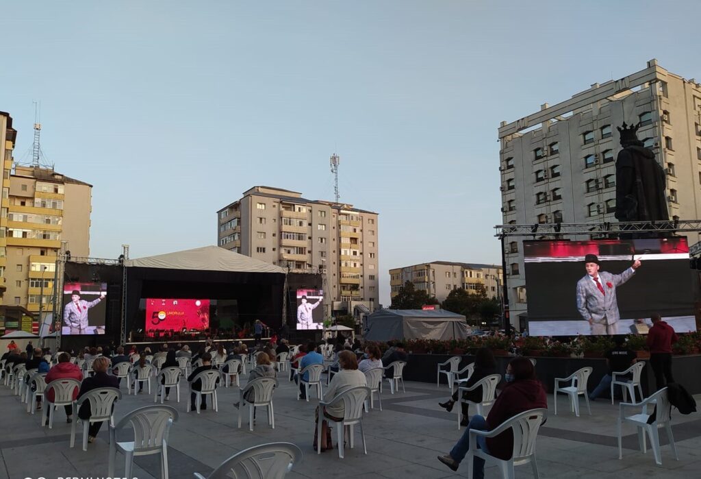 festivalul umorului sambata seara text