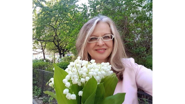 Cum s-a văzut moțiunea de cenzură eșuată a PSD, din banca senatoarei de Vaslui, Gabriela Crețu