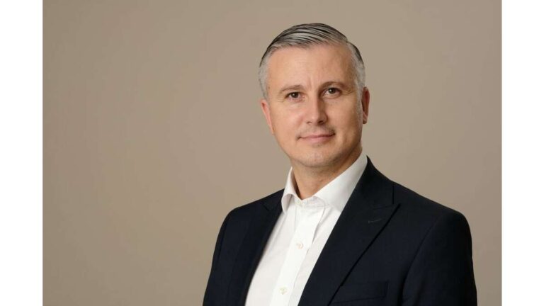 După modelul „Nicușor Dan”, Arcăleanu vrea o confruntare cu Dumitru Buzatu!