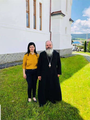 Mesaj emoționant din partea familiei, pentru Preasfințitul Părinte Ignatie, Episcopul Hușilor! 1