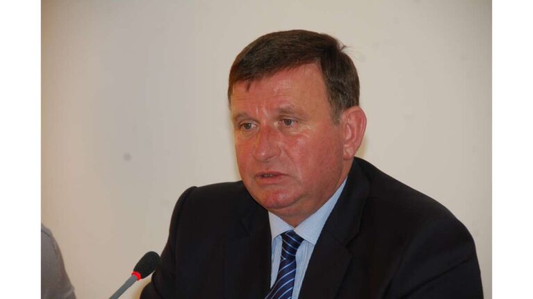 Primarul Vasluiului, în alertă. 14.000 de copii și 2.000 de cadre didactice încep noul an școlar în capitala județului!