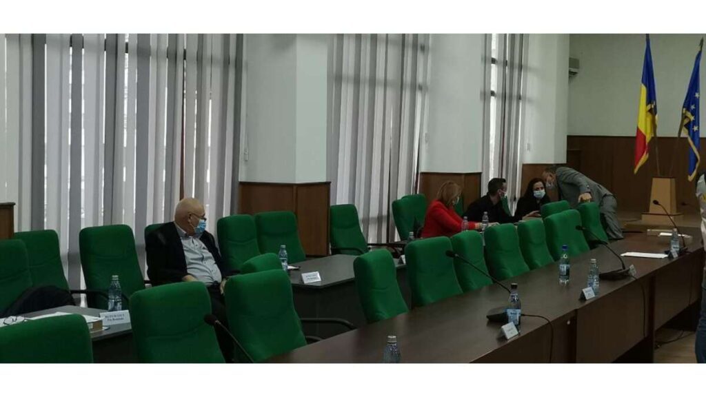arcaleanu scoate consilierii usr din sala 1