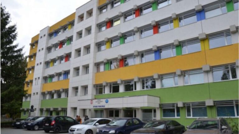 Se fac liste pentru cei care vor să fie vaccinați anti-Covid! Mulți angajați ai Spitalului Județean Vaslui refuză!