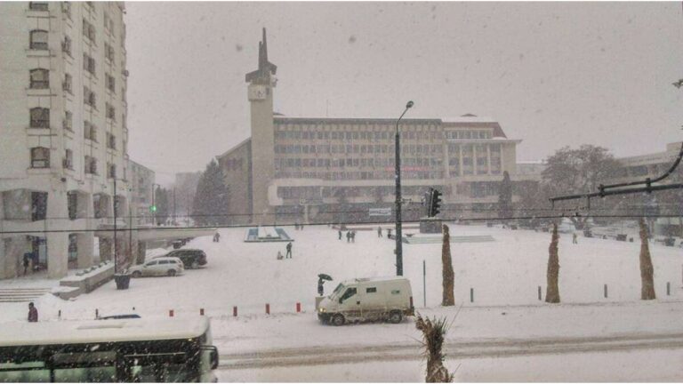Meteorologii anunță ninsoare ușoară peste Vaslui, în a doua zi de Crăciun!