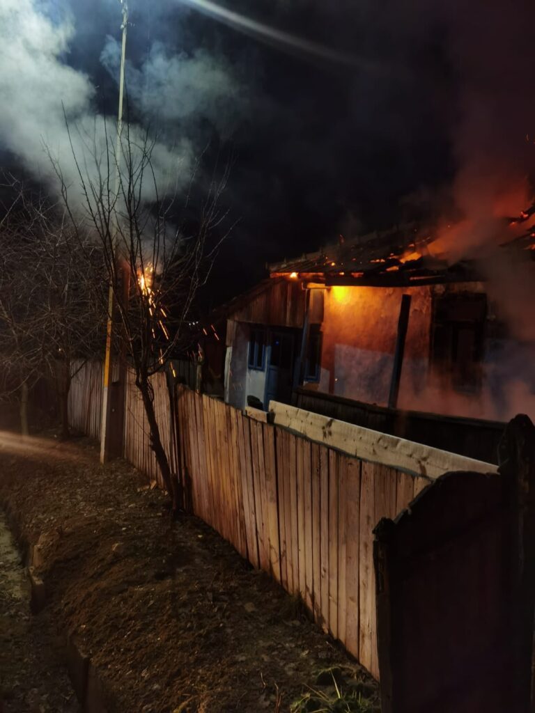 incendiu poienesti 2