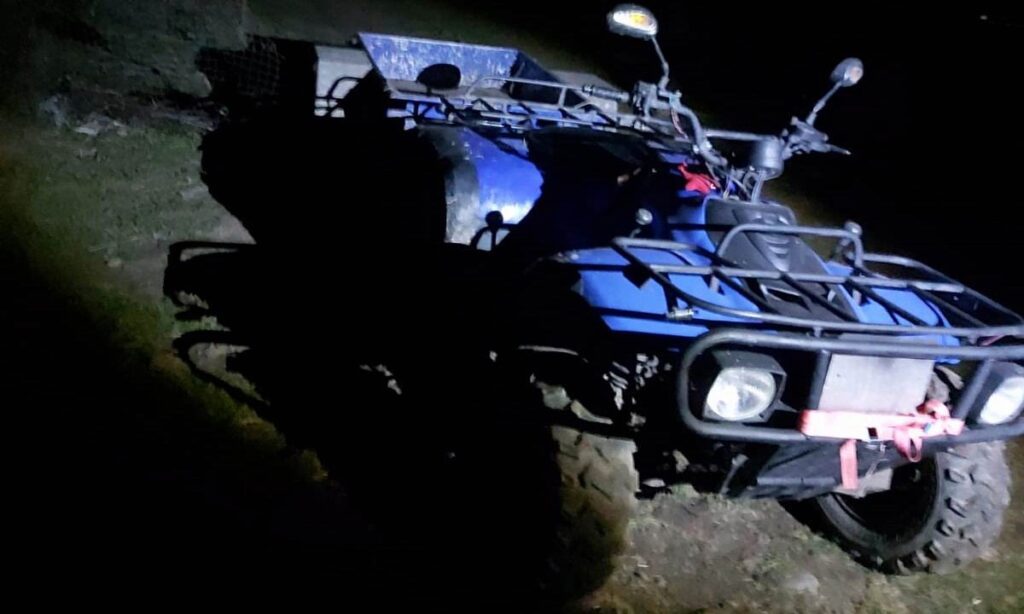ATV neinregistrat condus de un tanar pieton depistat in trafic6