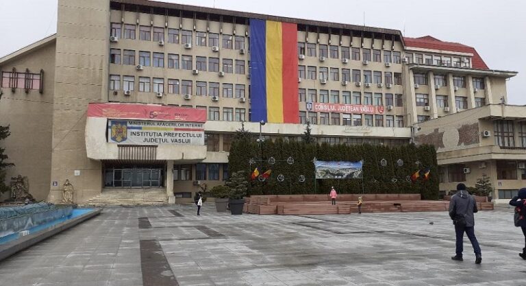 S-a terminat cu boieria la buget! Vor fi tăiate sporuri și verificate performanțele a mii de bugetari vasluieni!
