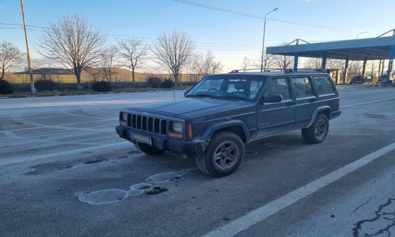Un brăilean a vrut să scoată din țară un autoturism furat! A fost prins la Vama Albița!