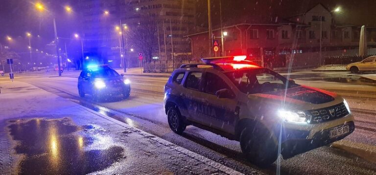 Polițiștii din Negrești și Vaslui, la „vânătoare” de șoferi inconștienți! S-au dat 50 de sancțiuni contravenționale!