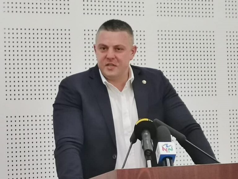 Deputatul Eduard Popica va deschide un al doilea cabinet parlamentar, în municipiul Vaslui