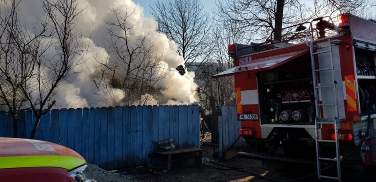 Blestem peste județul Vaslui! A mai murit încă un om într-un incendiu devastator, la Coroiești!