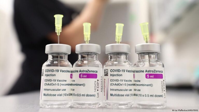 Vaccinarea cu AstraZeneca, doar cu buletinul! Vasluienii pot merge la Centrul „Bucuria”!