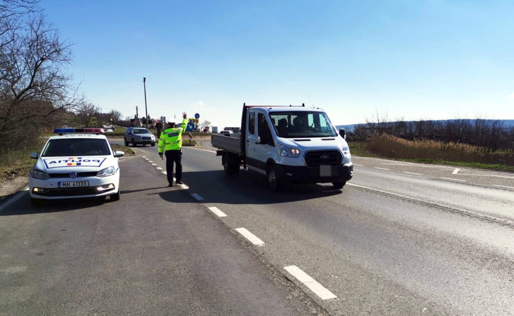 Serviciul Rutier Vaslui cu ochii pe soferii indisciplinati din trafic 1 Foto 2