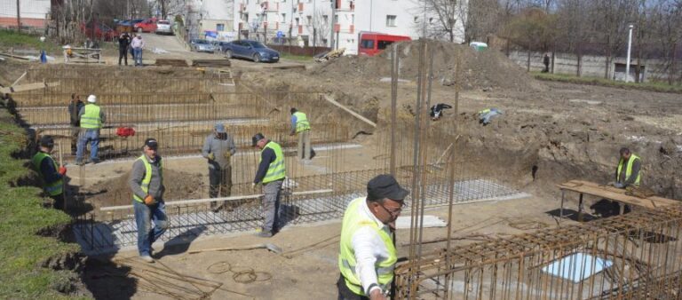 Au început lucrãrile la sala de sport destinatã elevilor de la CSEI “Elisabeta Polihroniade” Vaslui