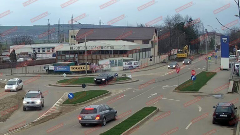 Avem IMAGINILE de la accident! Iatã cine ne omoarã pe sosele! Smecherul cu Audi, la o liniutã!? (VIDEO INCREDIBIL)