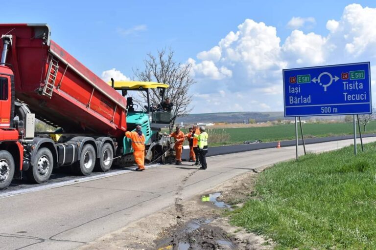 Lucrãri ample de asfaltare pe drumul național Bârlad – Podu Turcului! Viacons Rutier asigură mixtura asfaltică!