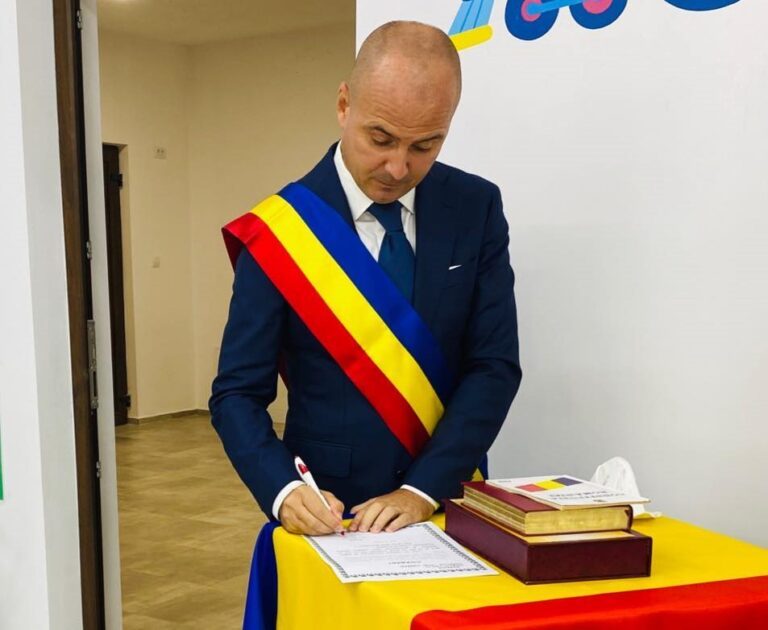 Comuna Vinderei va fi asfaltată aproape în totalitate! Meritul este al inimosului primar Ionuț Ghiur!