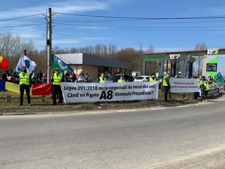 Vasluieni, treziți-vă la realitate, ați fost mințiți la alegeri! Nu va fi autostradă spre Moldova, ci metrou la Cluj!