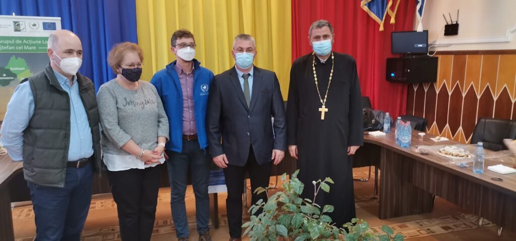 Proiectul de 1 milion de euro care schimbã viata a sute de copii din Negresti! Preotul Paraschiv si primarul Cristi Rusu, initiatorii proiectului! 1 proiect rusu negresti
