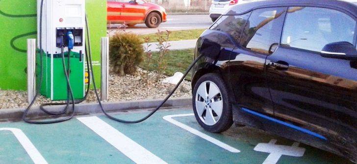 Primãria Vaslui va monta statii de încãrcare pentru viitoarele taxiuri electrice