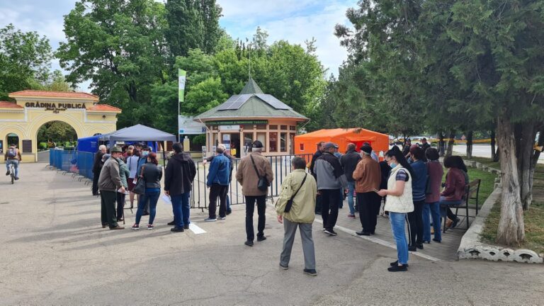 Felicitări, vasluieni, bârlădeni și negreșteni! Record de vaccinare, pentru ziua de duminică!