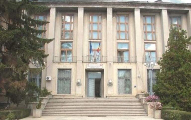 SURSE: Viitorul șef al IPJ Vaslui va veni de la Huși! Trebuie să primească ”binecuvântarea” lui Tătaru!