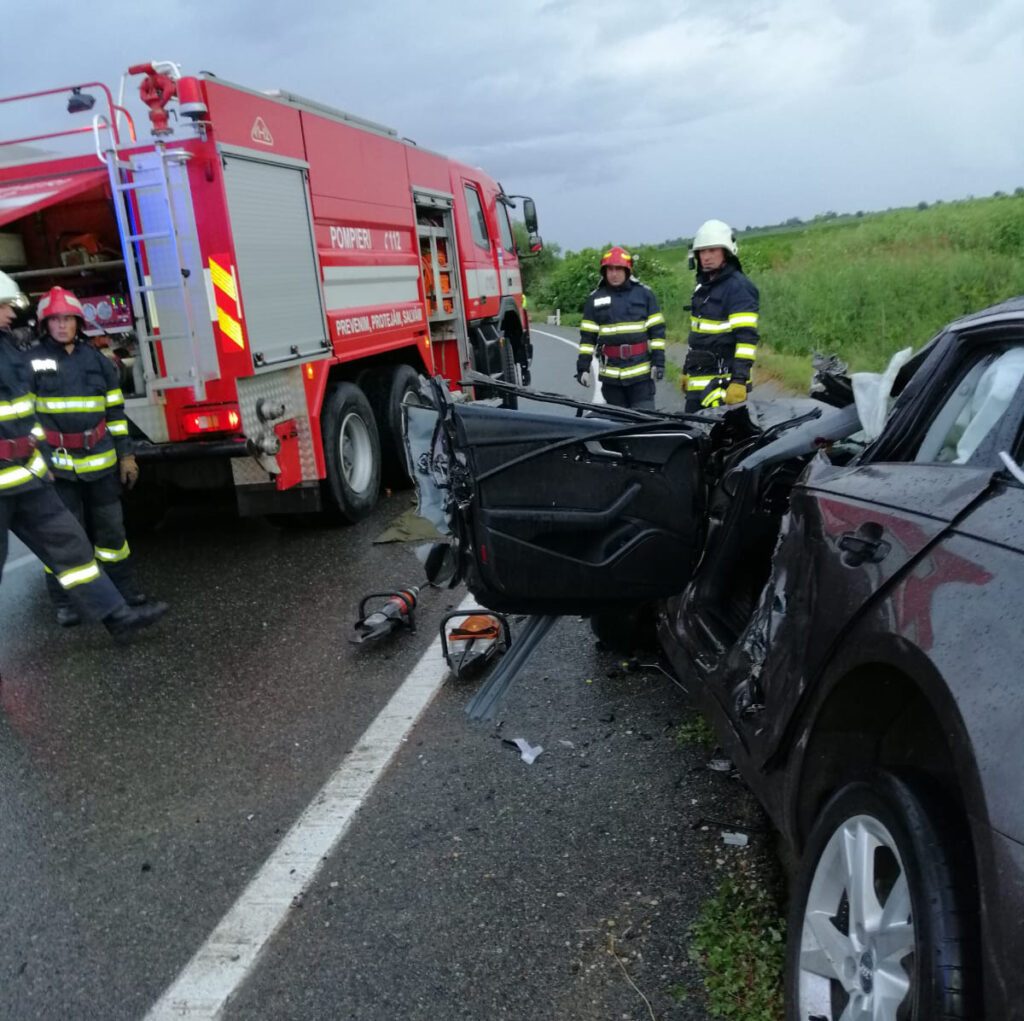 Un sofer de 53 de ani si-a fãcut praf bolidul, pe DE 581! 3 WhatsApp Image 2021 06 17 at 21.22.03