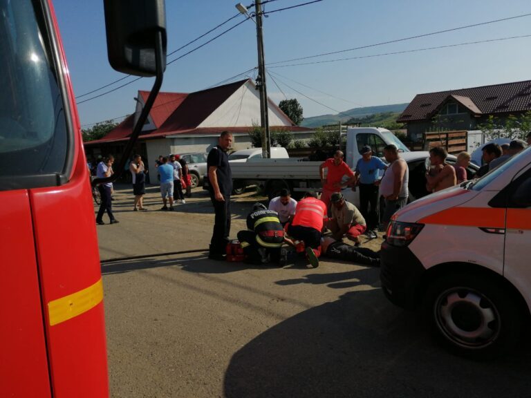 Un mort și trei răniți grav în accidentul de la Rădeni! O manevră inexplicabilă, cauza dezastrului