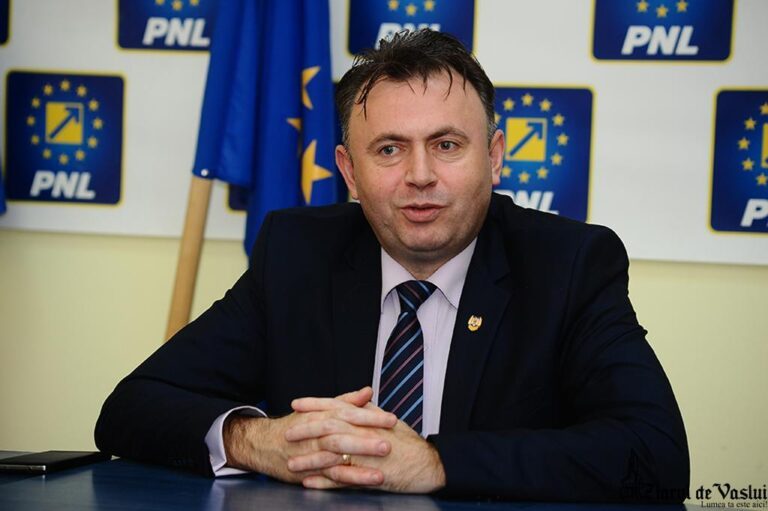 Ce disperat e Tătaru, după funcția de președinte! Sâmbătă, vine la ședința BPJ, cu deputatul Polak de mână!