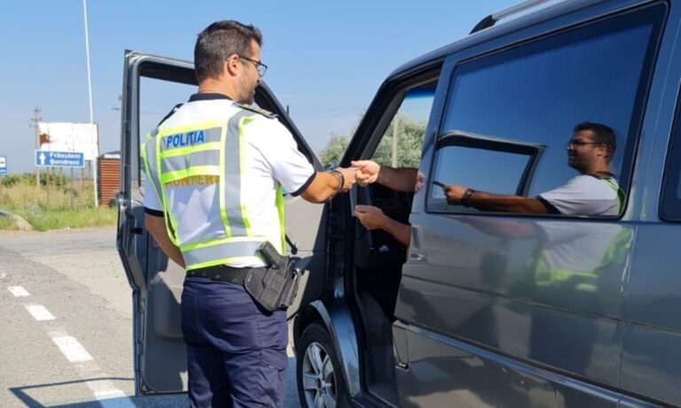 Se înmulțesc actele false la frontieră! Trei cărți de identitate descoperite de polițiștii de frontieră
