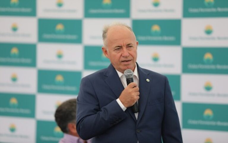 Președintele Clubului Fermierilor din România, ing. Dan Hurduc, managerul Evel-H Company, militează pentru dezvoltarea sistemului de irigații la nivel național