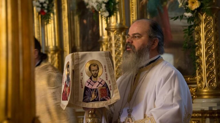 Episcopul Hușilor trece Prutul, pentru a oficia o slujbă de sfințire la Ungheni, în R.Moldova!