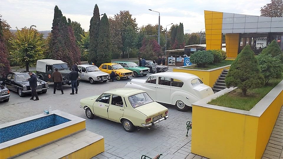 retro mobil 1