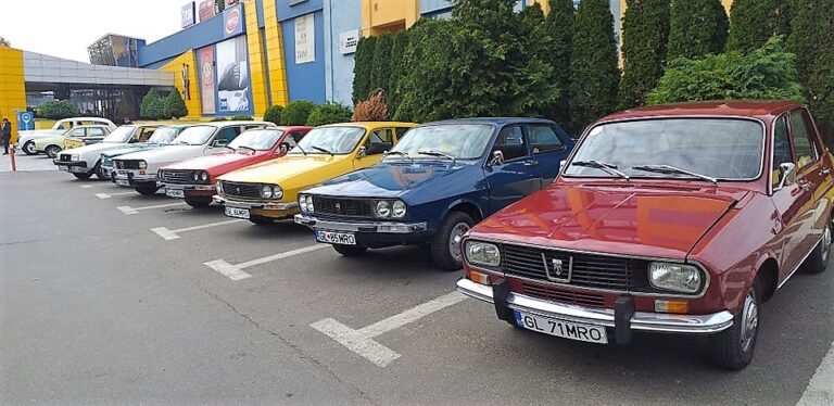 Ele sunt ”frumoasele” din vremea lui Ceaușescu! Cu aceste mașini, s-a construit România!
