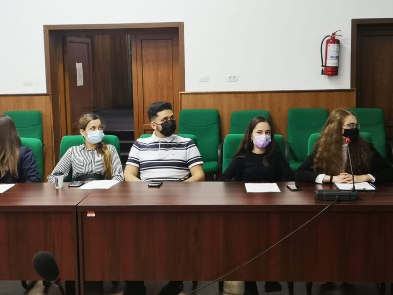 Consumul de droguri, un flagel în școlile vasluiene! Tinerii cer implicare reală din partea autorităților responsabile
