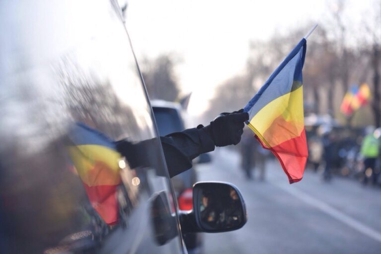 1 Decembrie vine și cu Marea Relaxare! CNSU propune relaxări și eliminarea pragului de vaccinare pentru profesori￼