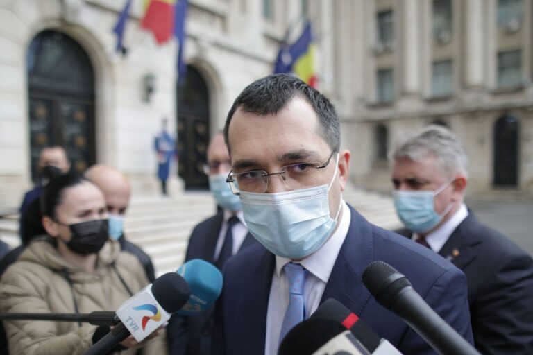 Directorul Romsilva, Cezar Mihail Răduță, trimis în judecată de DNA pentru luare de mită și abuz în serviciu