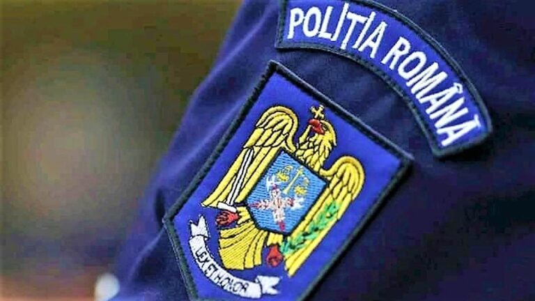 Foști polițiști vasluieni, cu pensii babane, angajați la stat pe diverse funcții! Ce-or face cu atâția bani?