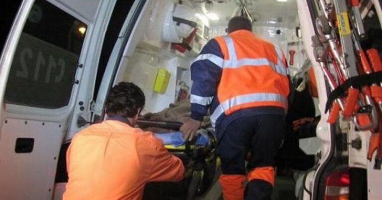 Zapada își ia tributul. Autospecială de poliţie implicată într-un accident rutier