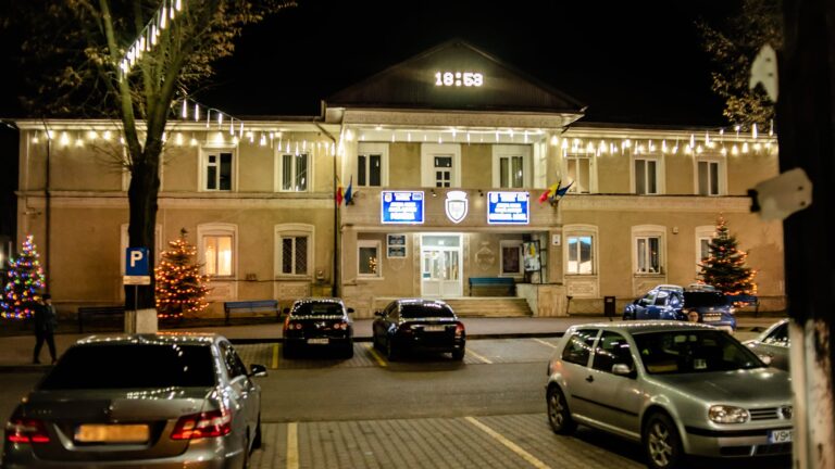 Orașul Negrești a îmbrăcat haine de sărbătoare