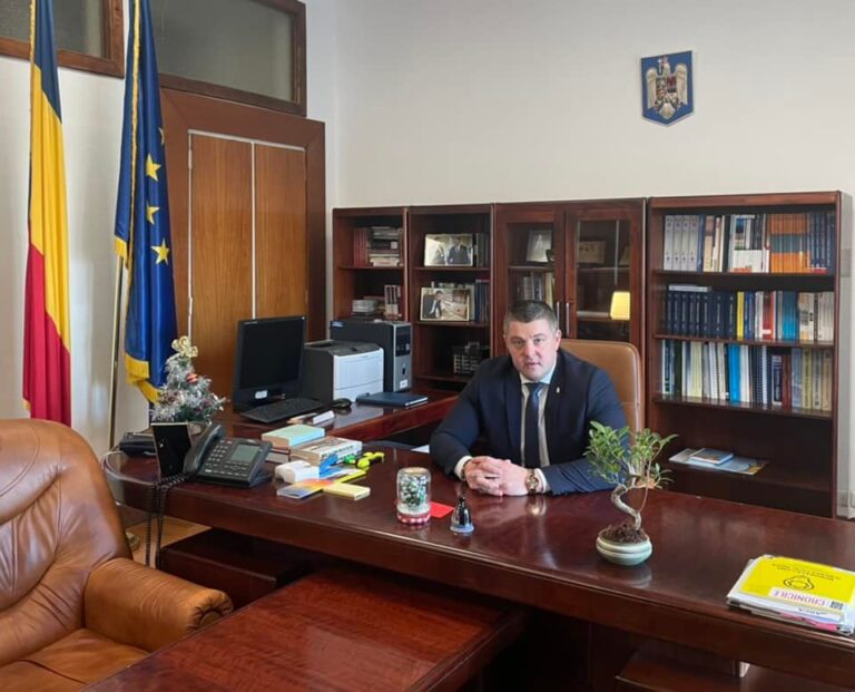 Reacție din Parlament, după protestele anti-vaccin! Deputatul Popica: „Manipularea AUR a scos lumea in stradă”