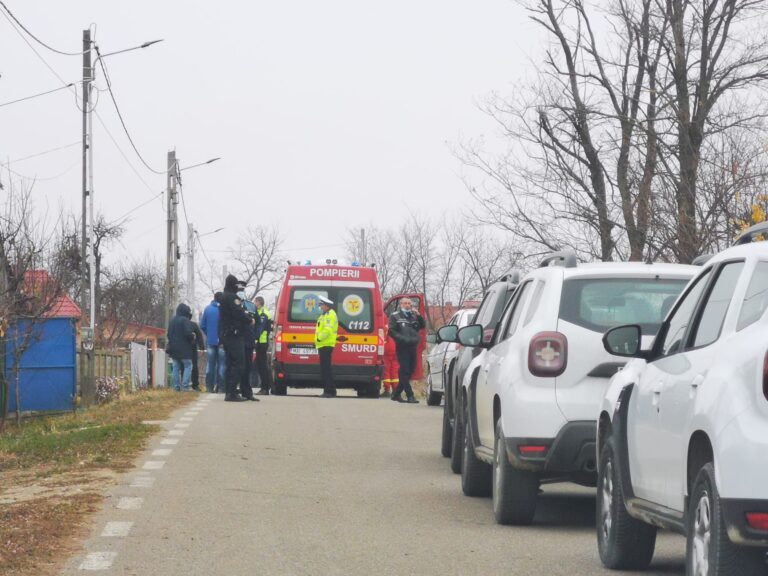 Scene demne de filme horrror în casa crimei de la Albești. Criminalul este un bărbat de aproximativ 80 de ani