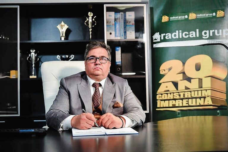 Managerul companiei Radical Grup Vaslui, Ionel Sandu, nu se dezminte! Radical Grup va organiza prima tabără de vară pentru olimpicii la matematică, alături de ISJ Vaslui! Deschiderea, vineri seara, la Huși!