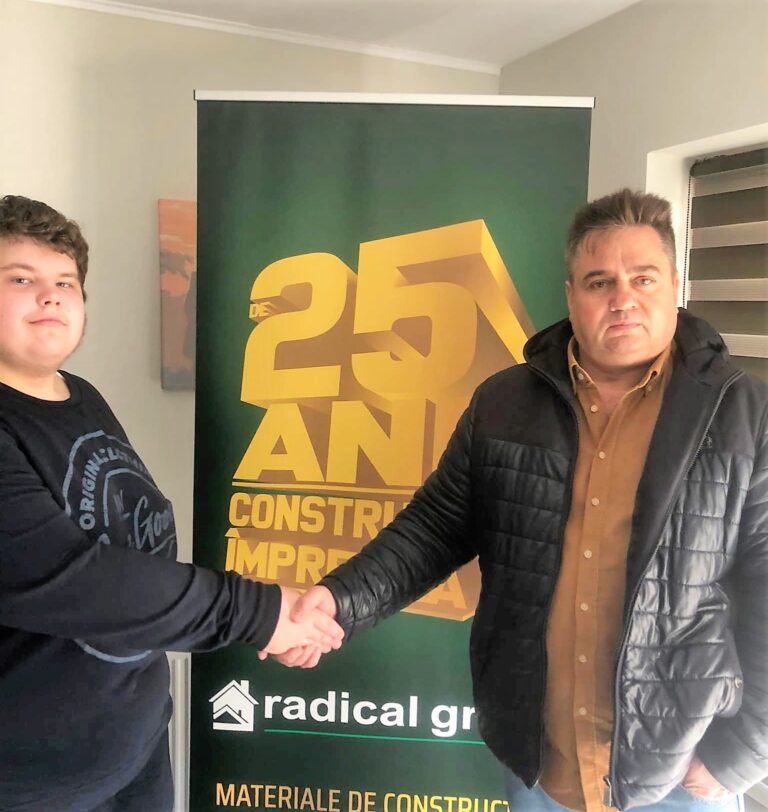 Aceasta este România! Managerul general Radical Grup a făcut un gest special, de Ziua Națională a României, pentru un sportiv vasluian!