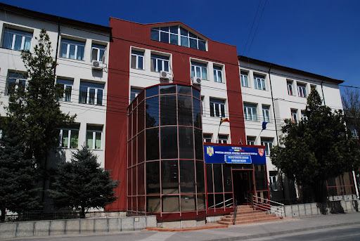 Se caută director de școală la Băcești. Ce directori noi au fost numiți în județ