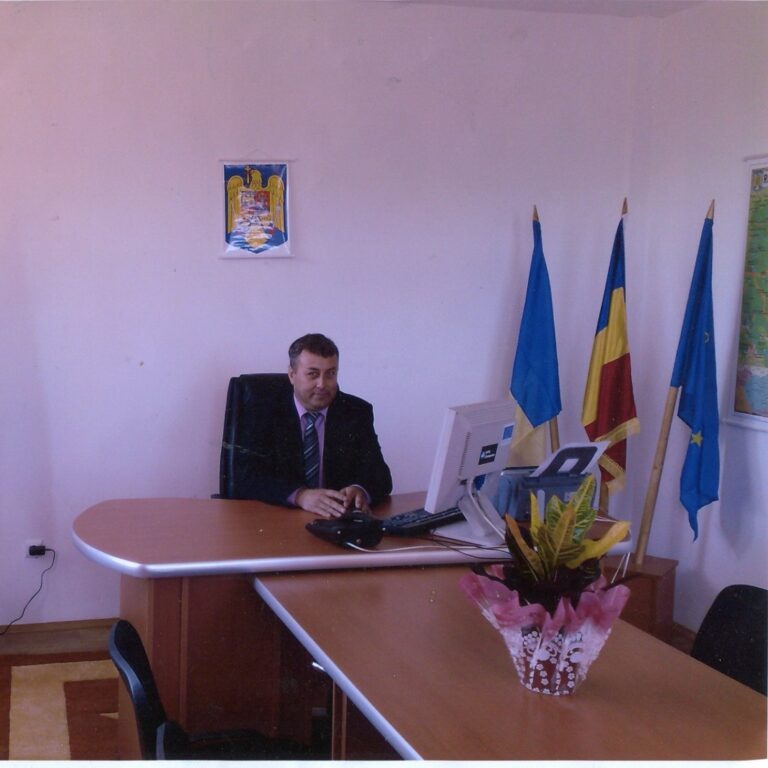 Doliu în comuna Muntenii de Sus! Fostul primar Vasile Anton a trecut la cele veșnice. Dumnezeu să-l ierte!